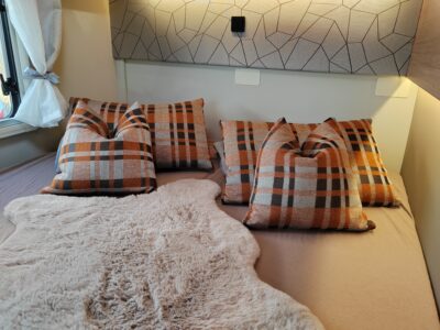 Dog-Camper | Pepper 2