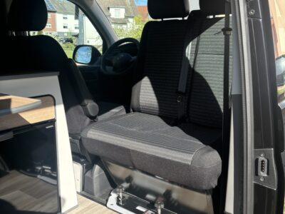 VW T6.1 Camper Bulli Salty Blue