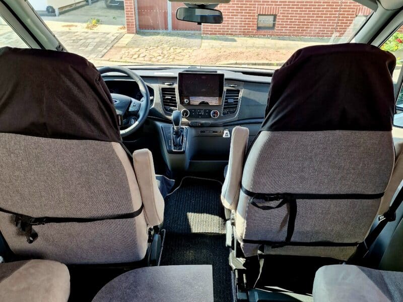 Ford Chausson GA 777 Premium